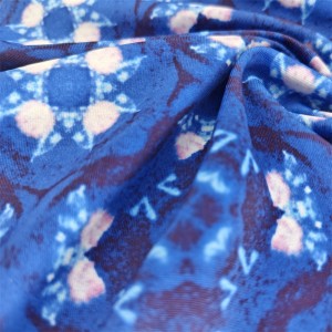 82% Polyester 18% spandex recycleable printed swimsuit fabric 3 82% Polyester 18% spandex recycleable printed swimsuit fabric